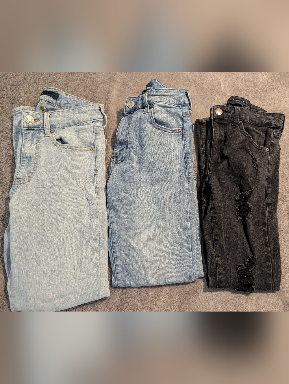 LOT OF 3 Aeropostale Skinny Jeans Size 4 Short Clean & Distressed